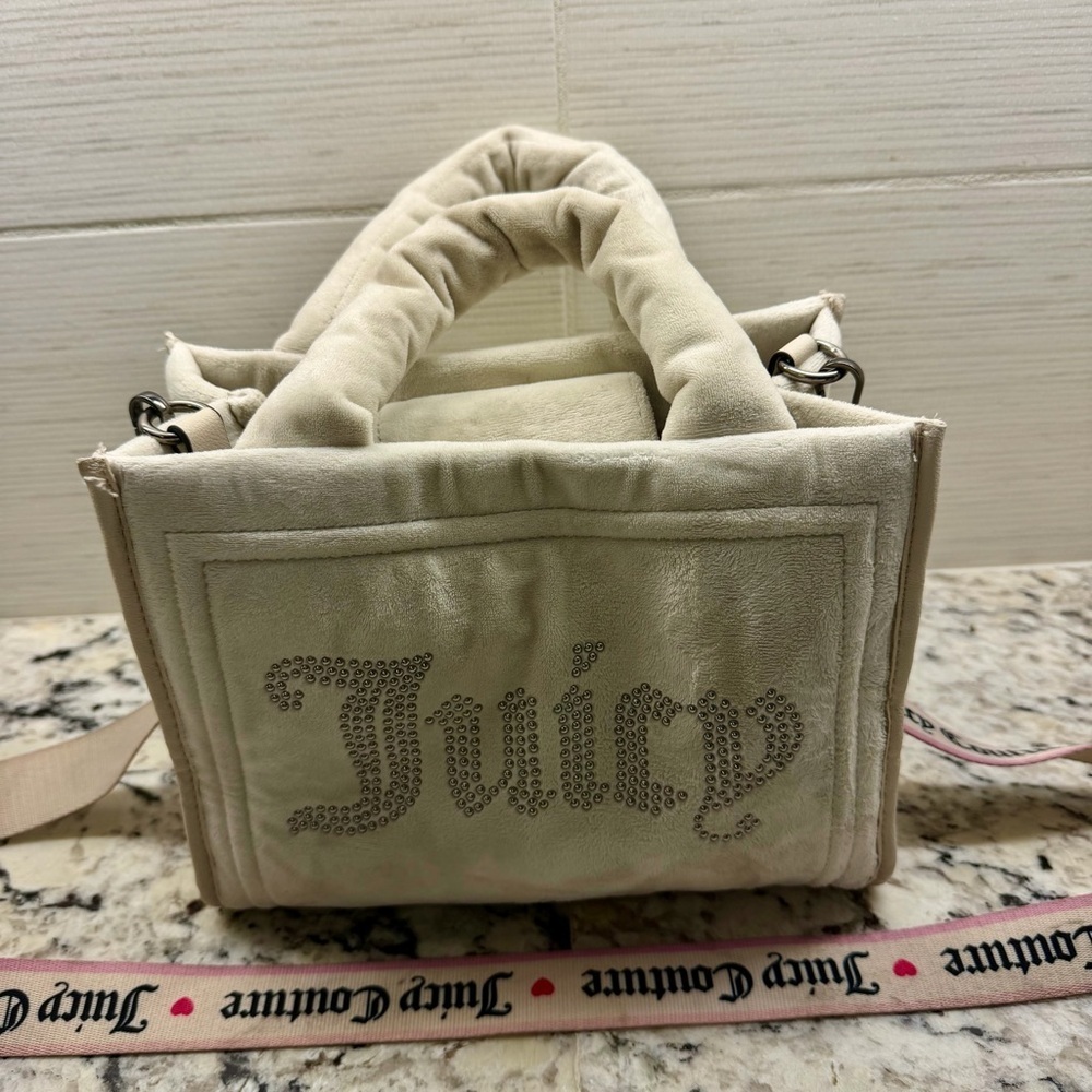 Juicy Couture beige Mini Bag - Picture 1 of 4